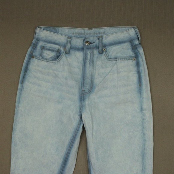 American Eagle High Waist Mom Jeans Women's Size 6 Fray Hem Distressed Denim - Picture 3 of 9